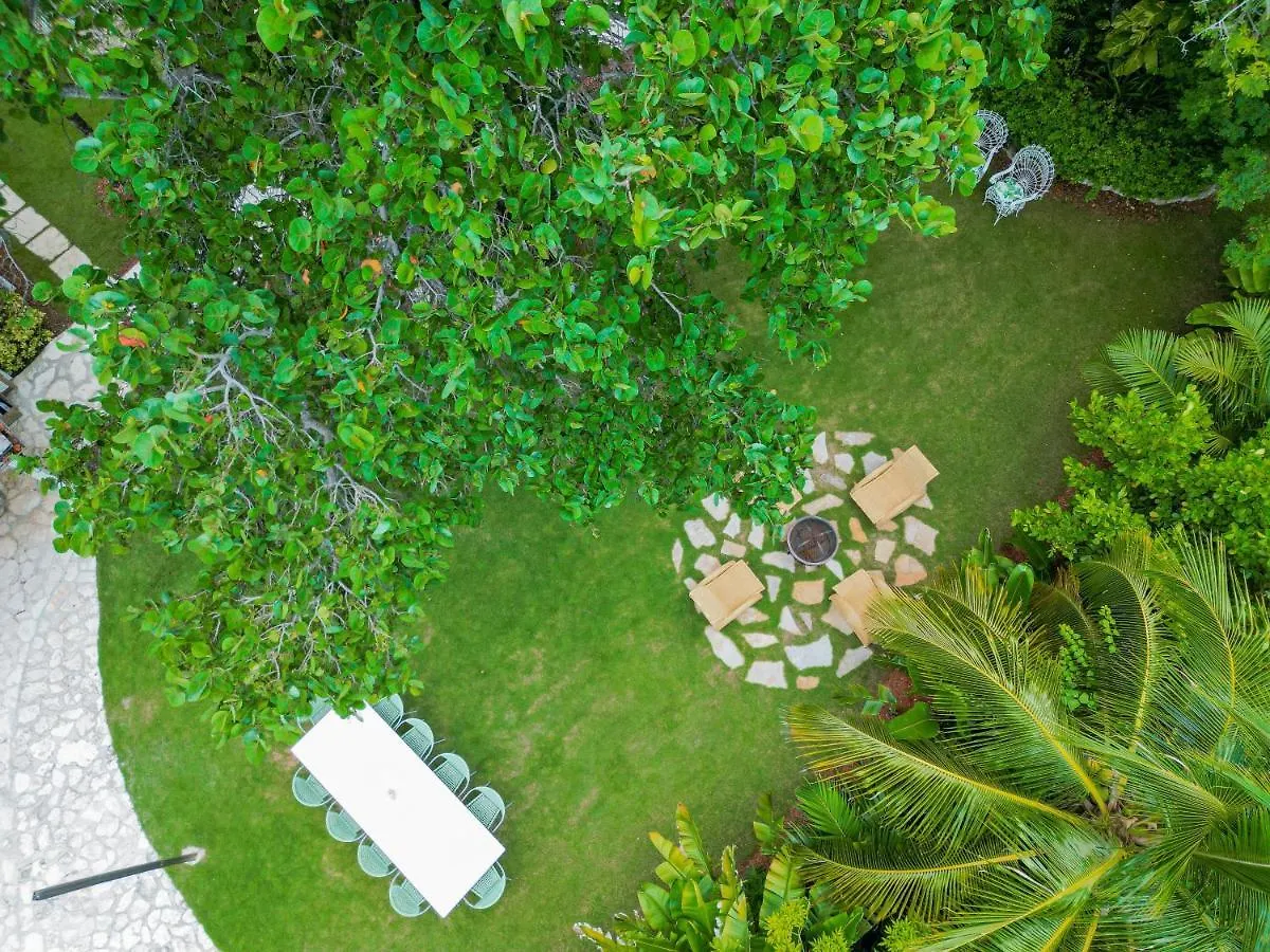 Holiday home Fig Tree Harbour Island Home Dunmore Town Bahamas
