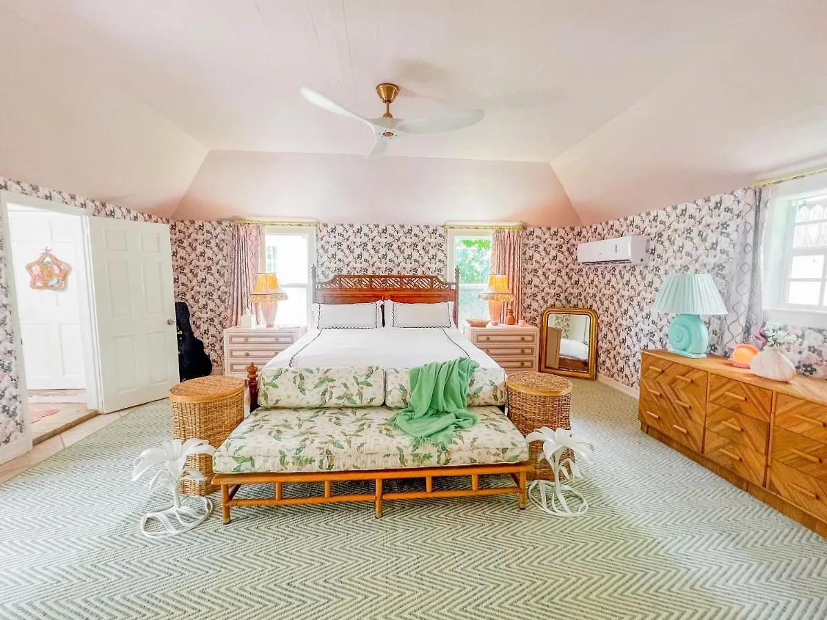 Fig Tree Harbour Island Home Dunmore Town 0*,  Bahamas