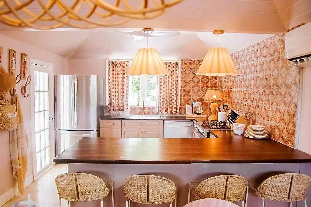 Fig Tree Harbour Island Home Dunmore Town Holiday home